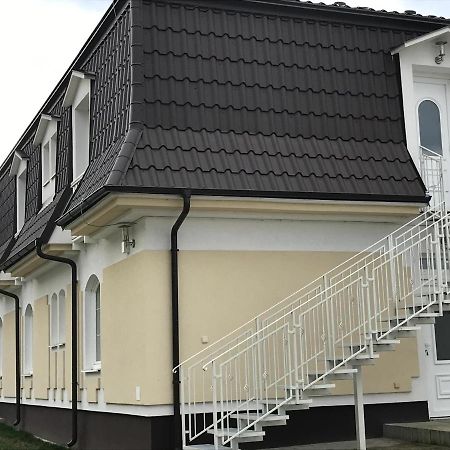 Penzion Aniko Diakovce-Sala Bagian luar foto