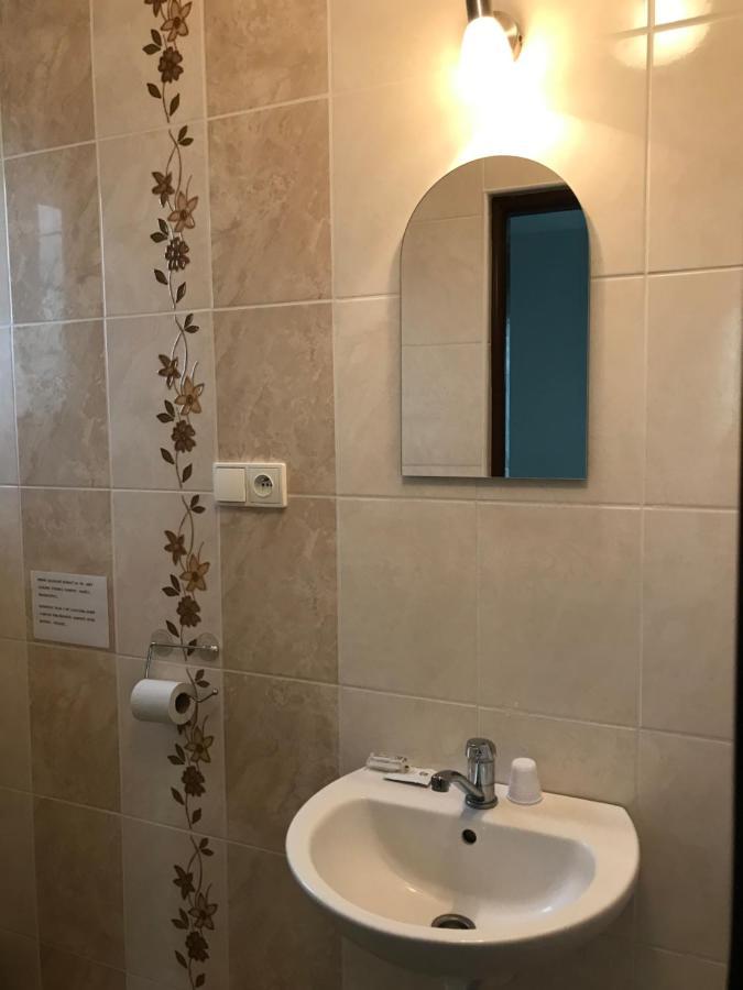 Penzion Aniko Diakovce-Sala Bagian luar foto